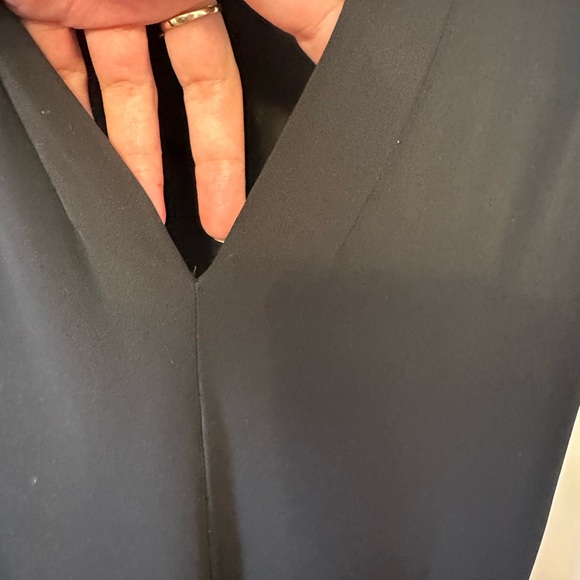 A/X Armani Exchange sleevesless v neck dress in black - Picture 4 of 7